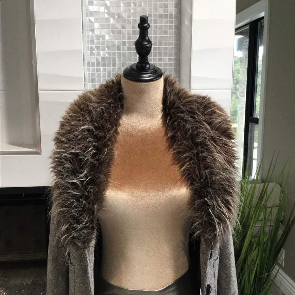 Fur collar blazer - Picture 7 of 9